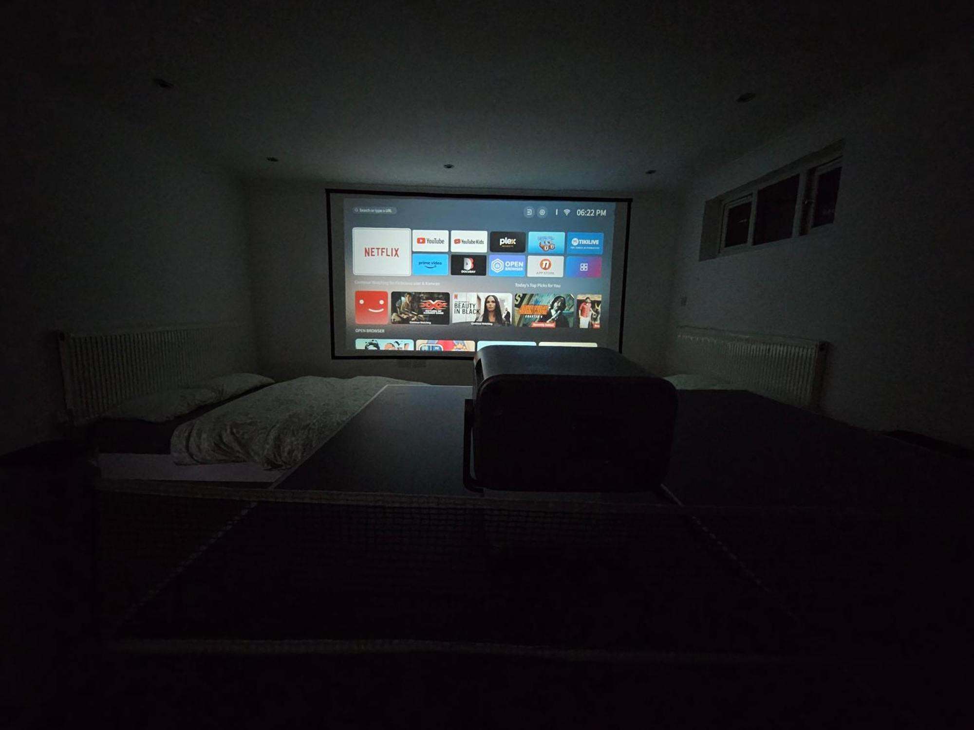 Large Annexe With Games Room Pool Table Ping Pong Air Hockey Movie Projector Windsor Eksteriør billede