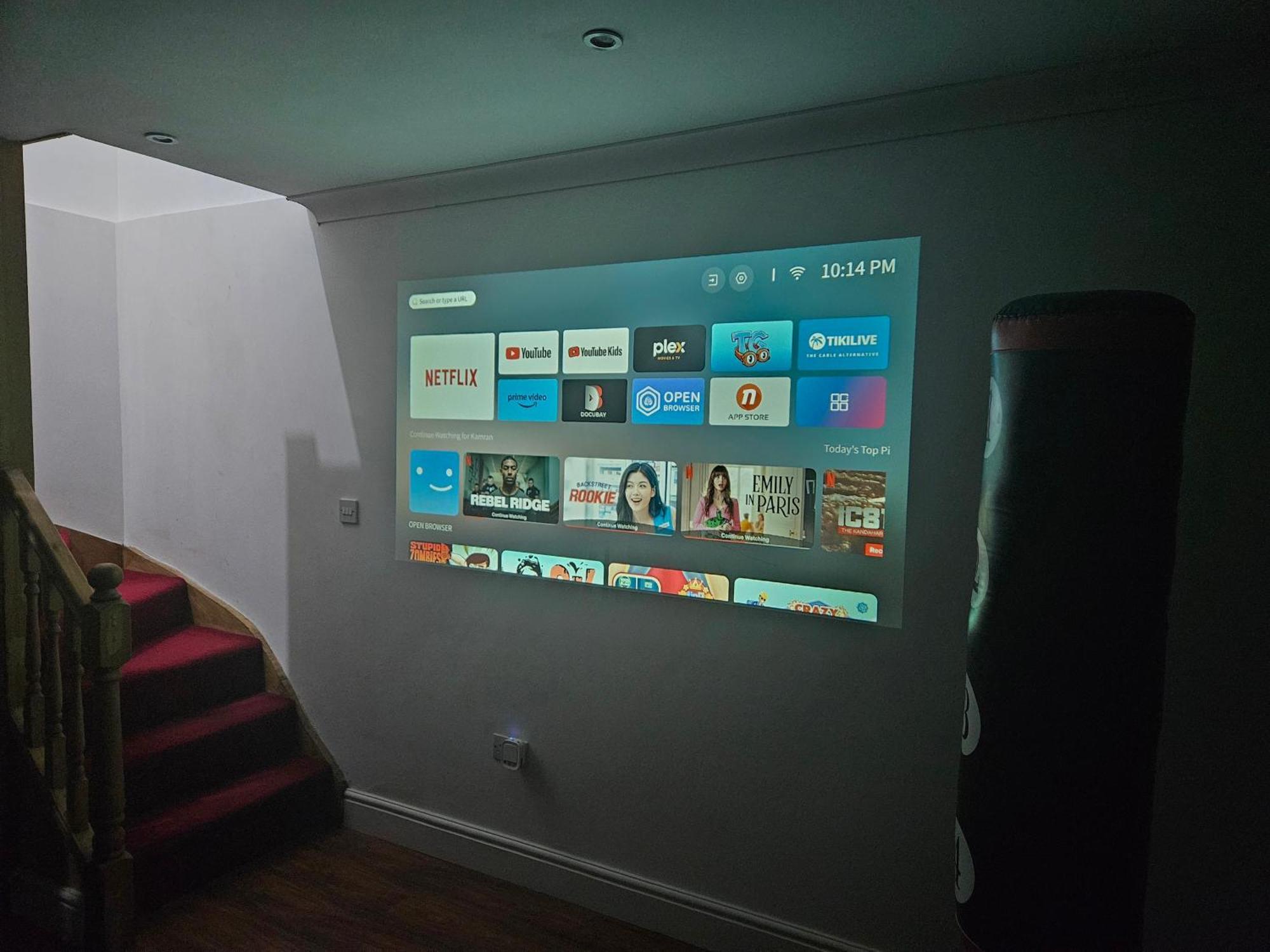 Large Annexe With Games Room Pool Table Ping Pong Air Hockey Movie Projector Windsor Eksteriør billede